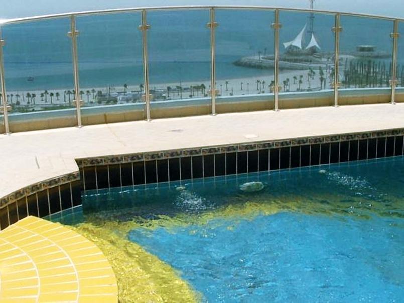Le Royal Corniche Salmiya Exterior foto