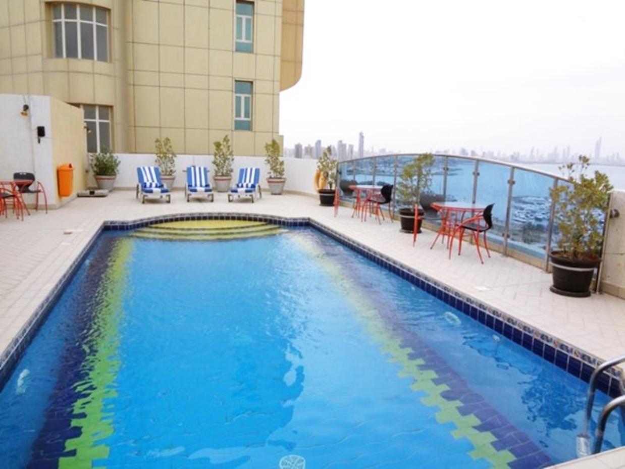 Le Royal Corniche Salmiya Exterior foto