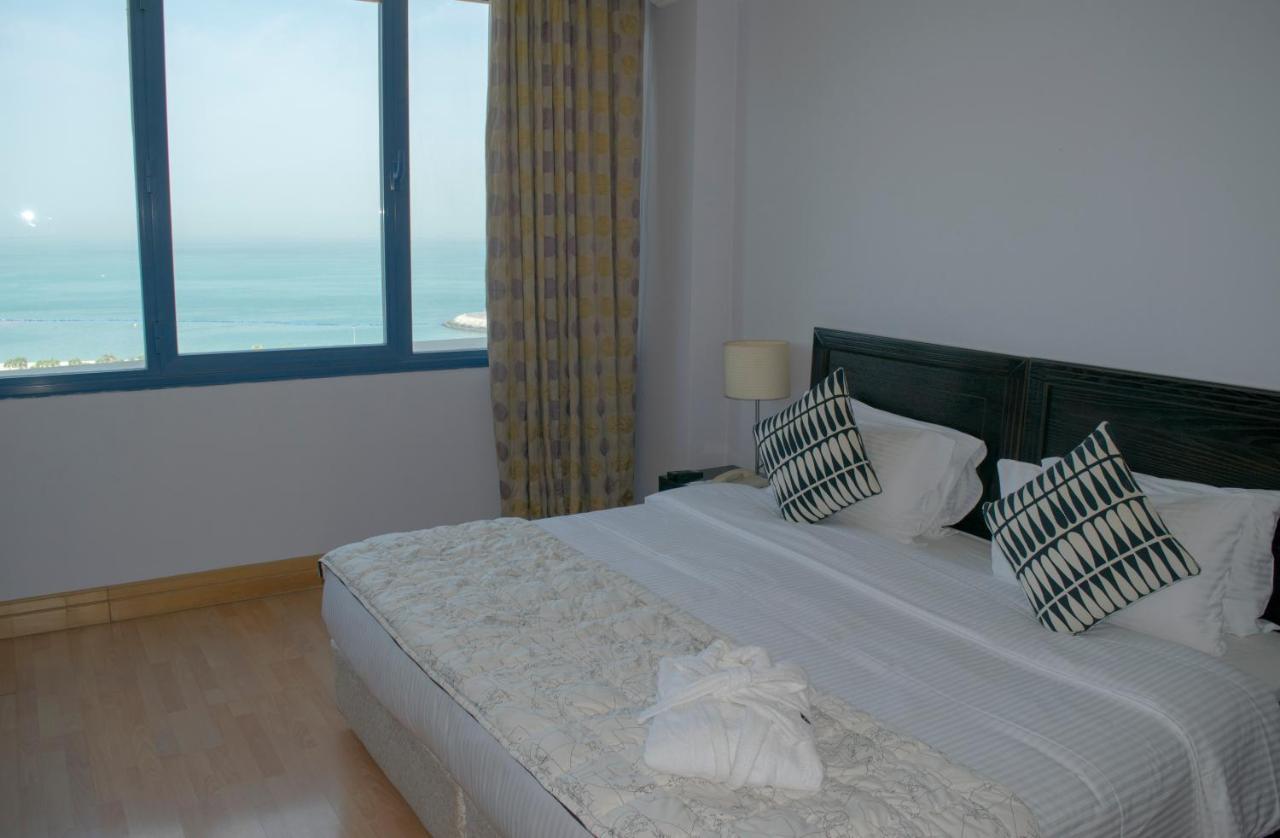 Le Royal Corniche Salmiya Exterior foto