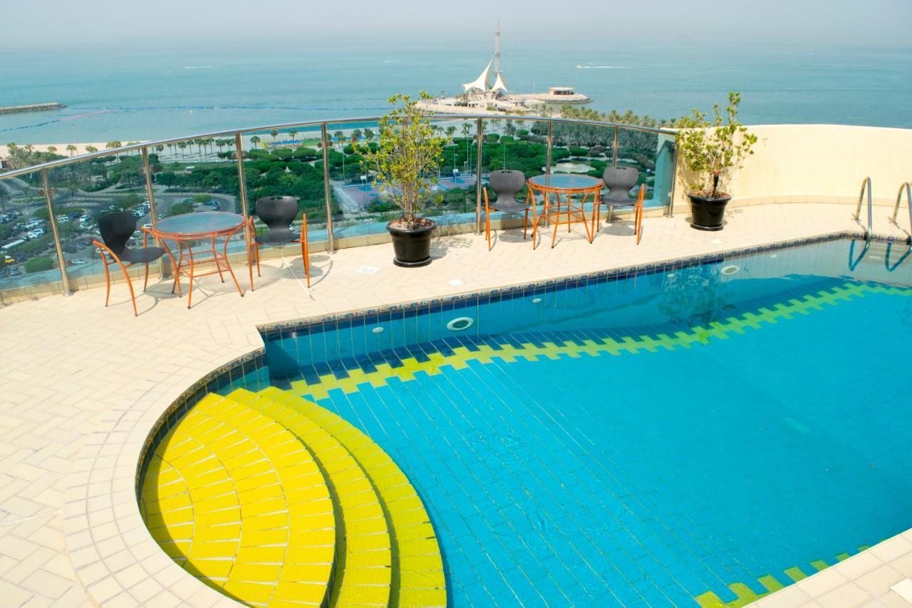 Le Royal Corniche Salmiya Exterior foto