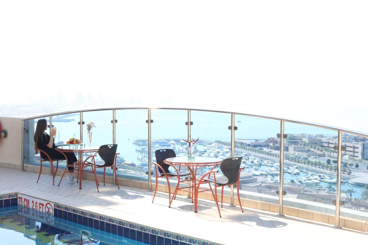 Le Royal Corniche Salmiya Exterior foto